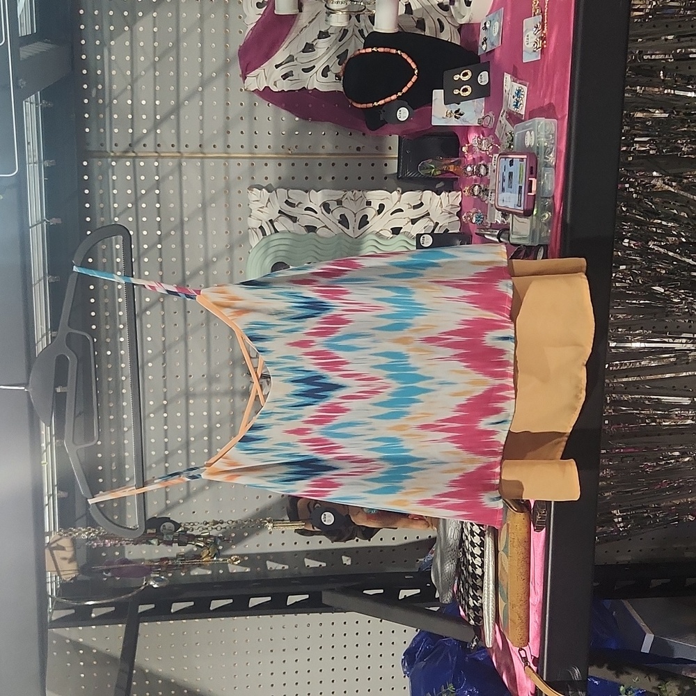 Chevron Tank Top Pink Blue Orange White Large